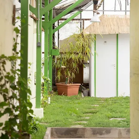 Rastlinky.sk Greenhouse Guestrooms Gasthuis *
