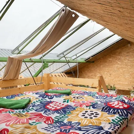 Rastlinky.sk Greenhouse Guestrooms