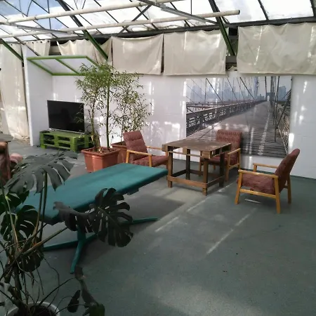 Rastlinky.sk Greenhouse Guestrooms Gasthuis *