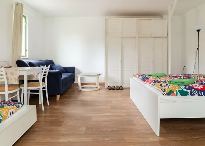 Rastlinky.sk Greenhouse Guestrooms