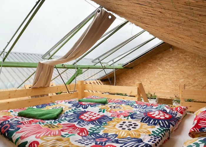 Rastlinky.sk Greenhouse Guestrooms