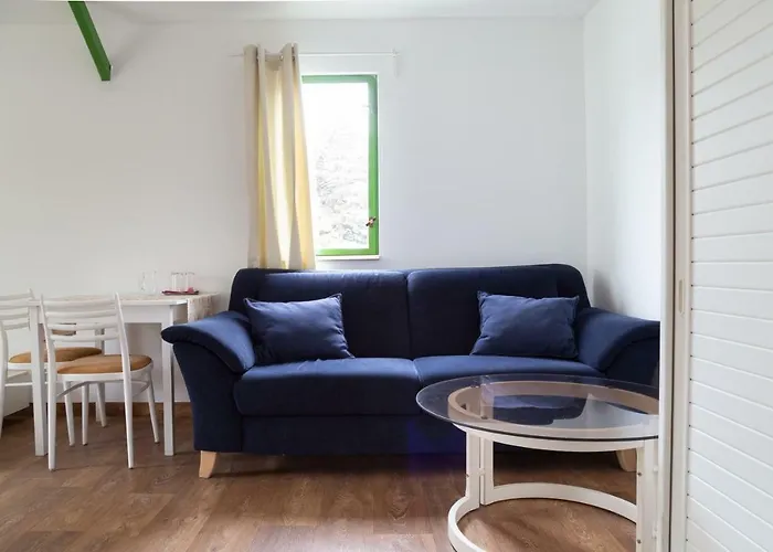 Rastlinky.sk Greenhouse Guestrooms *