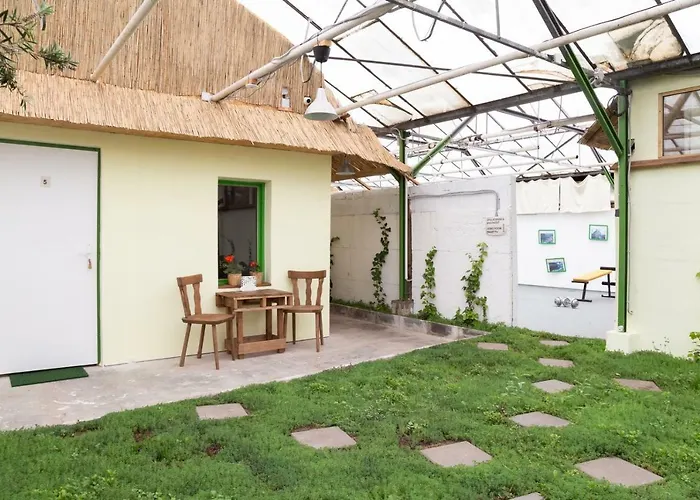 Rastlinky.sk Greenhouse Guestrooms Bratislava