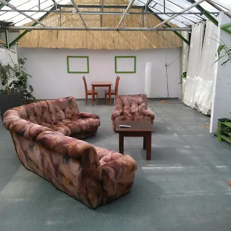 Rastlinky.sk Greenhouse Guestrooms *